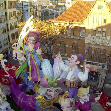 Праздник Фальяс 2019 в Валенсии и экскурсия “В волшебный Мир Фальяс”