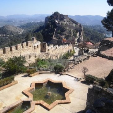 Экскурсия из Валенсии в замок Шатива